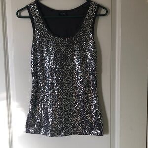 Rue 21 women’s size small tank top